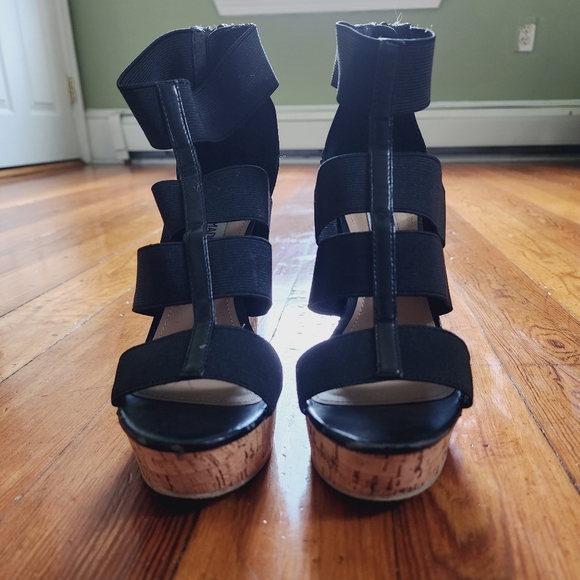 Steve Madden Selinah Wedge Sandal - Picture 5 of 8